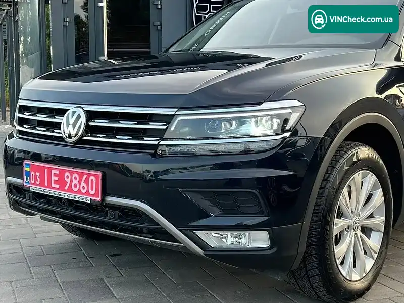 Volkswagen Tiguan 2019, фото з оголошення 2 з 20, VIN 3VV3B7AX1KM072693