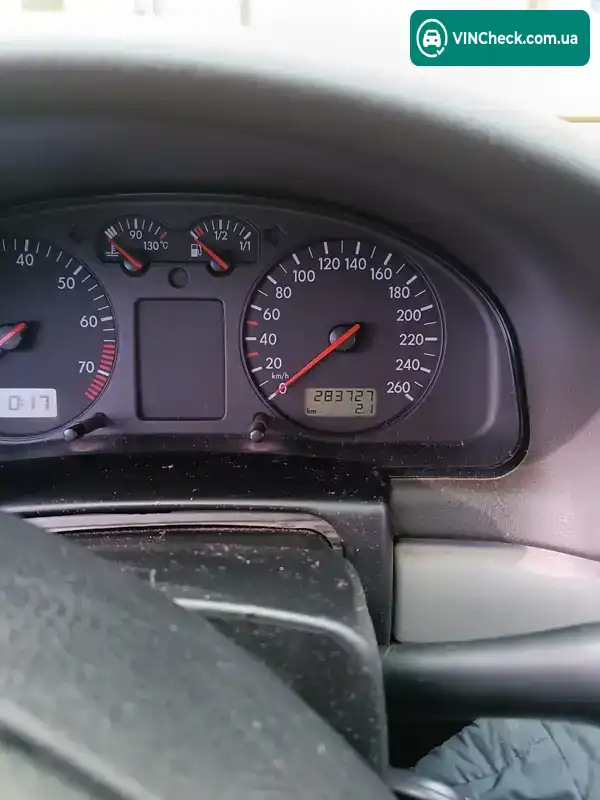Volkswagen Passat 1999, фото з оголошення 2 з 6, VIN WVWZZZ3BZXP132533