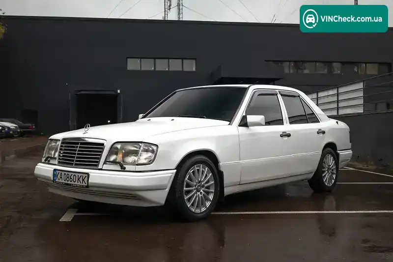 Mercedes-Benz E-Class 1994, фото з оголошення 1 з 21, VIN WDB1240221J051404