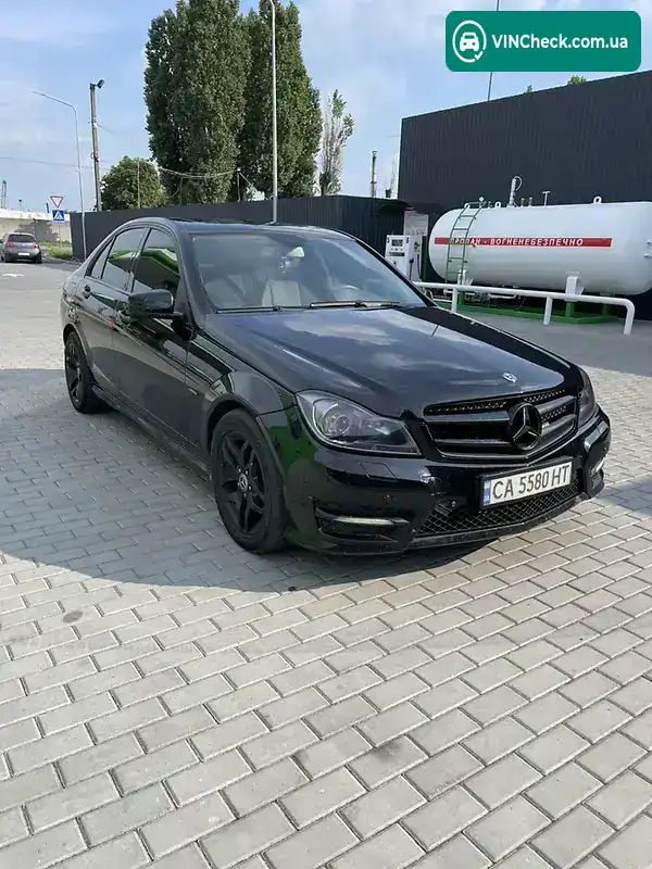 Mercedes-Benz C-Class 2011, фото з оголошення 2 з 20, VIN WDDGF8BB1BR164288