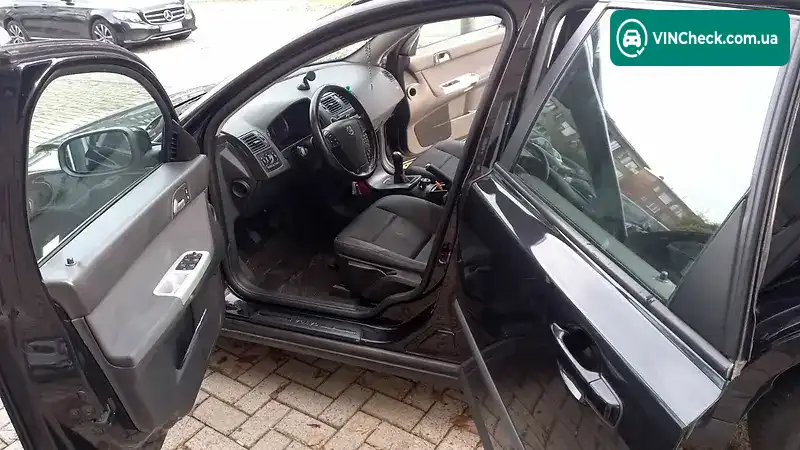 Volvo V50 2006, фото з оголошення 1 з 13, VIN YV1MW084272279574