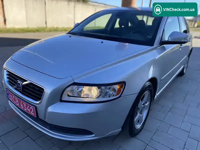 Volvo S40 2010, фото з оголошення 2 з 20, VIN YV1MS76F2A2505365