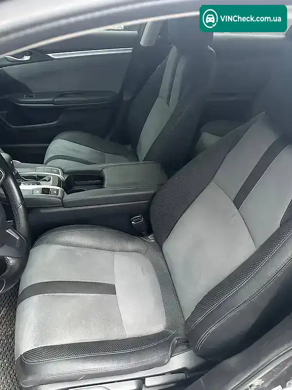 Honda Civic 2016, фото з оголошення 2 з 11, VIN 19XFC2F51GE015110