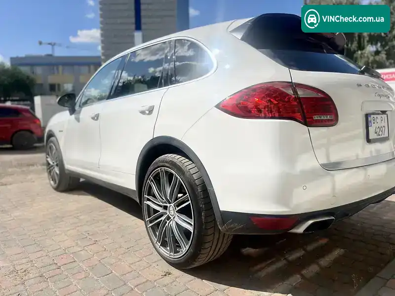 Porsche Cayenne 2014, фото з оголошення 1 з 20, VIN WP1AE2A22ELA51084