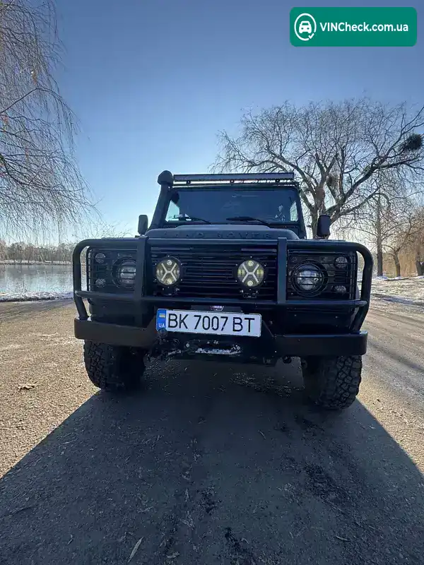 Land Rover Defender 2000, фото з оголошення 1 з 6, VIN SALLDHM881A604536