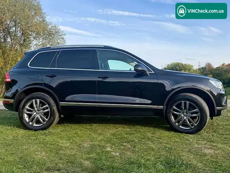 Volkswagen Touareg 2015, фото з оголошення 1 з 20, VIN WVGZZZ7PZGD011551