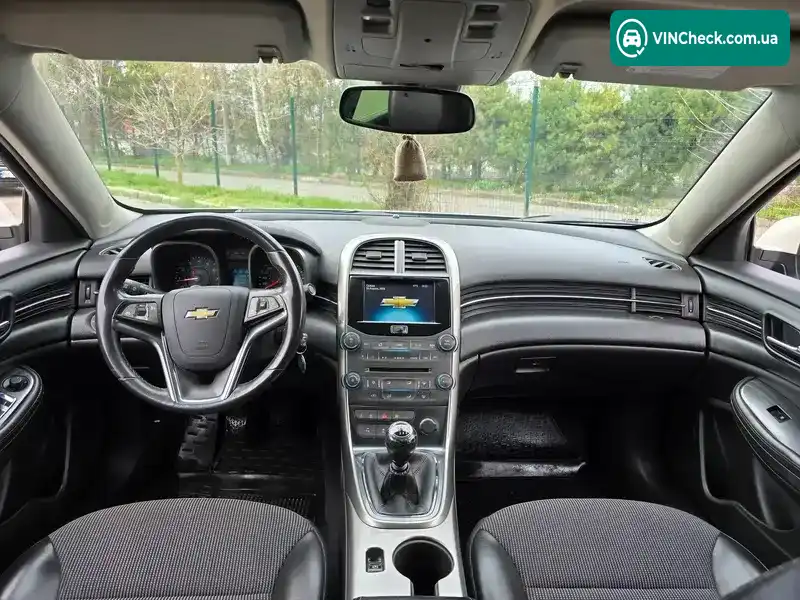 Chevrolet Malibu 2012, фото з оголошення 2 з 21, VIN KL1GF69U9CB056746