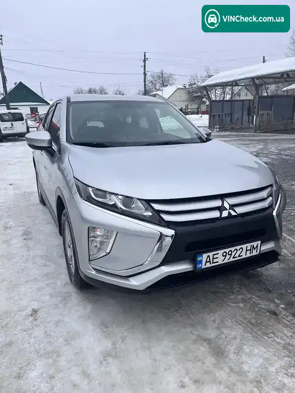 Mitsubishi Eclipse Cross 2018, фото з оголошення 2 з 21, VIN JA4AT3AA8JZ067313