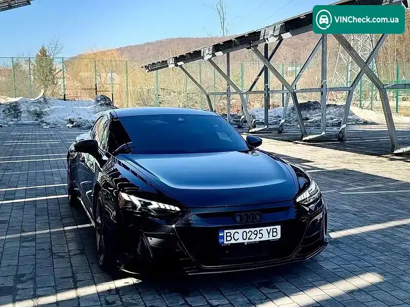 Audi RS e-tron GT 2021, фото з оголошення 1 з 21, VIN WAUAHBFW2N7902455