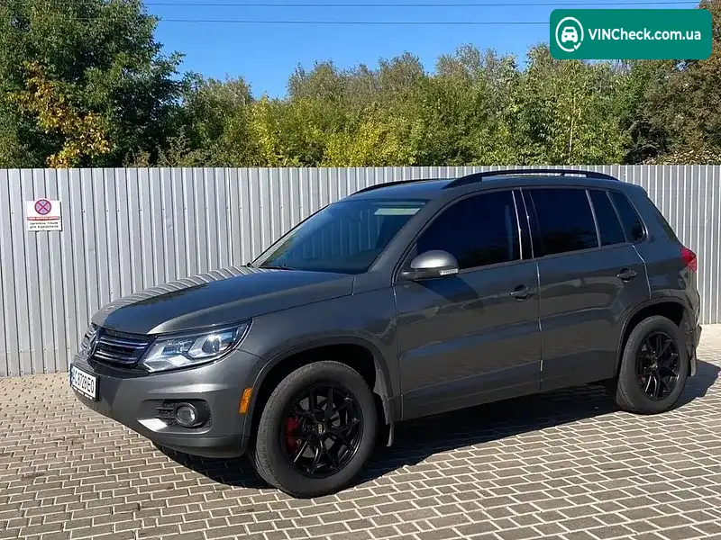 Volkswagen Tiguan 2015, фото з оголошення 2 з 11, VIN WVGJV7AXXFW603193