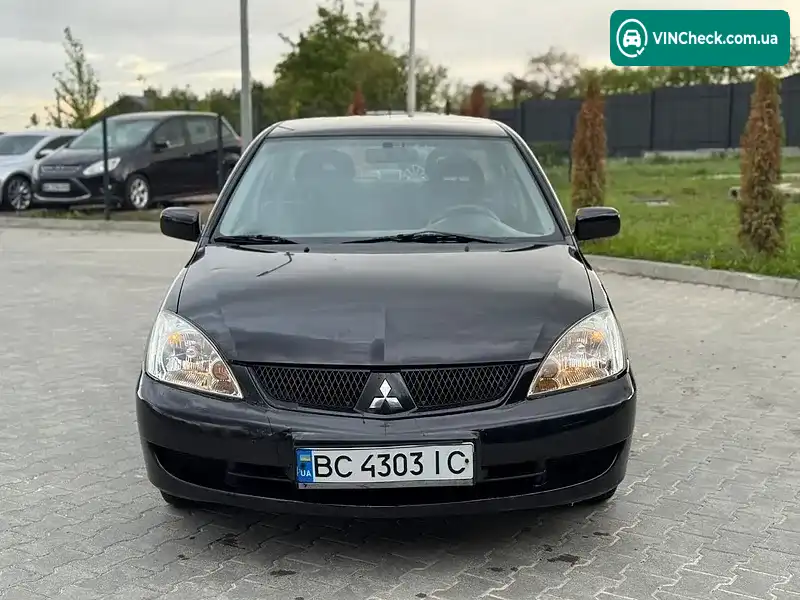 Mitsubishi Lancer 2006, фото з оголошення 2 з 10, VIN JMBSNCS3A7U001767