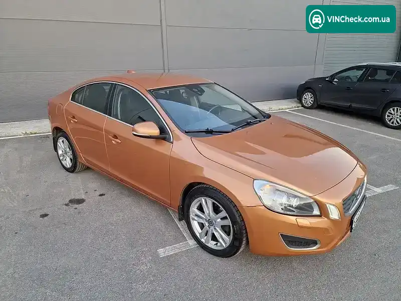 Volvo S60 2011, фото з оголошення 2 з 21, VIN YV1FS445BB2056962