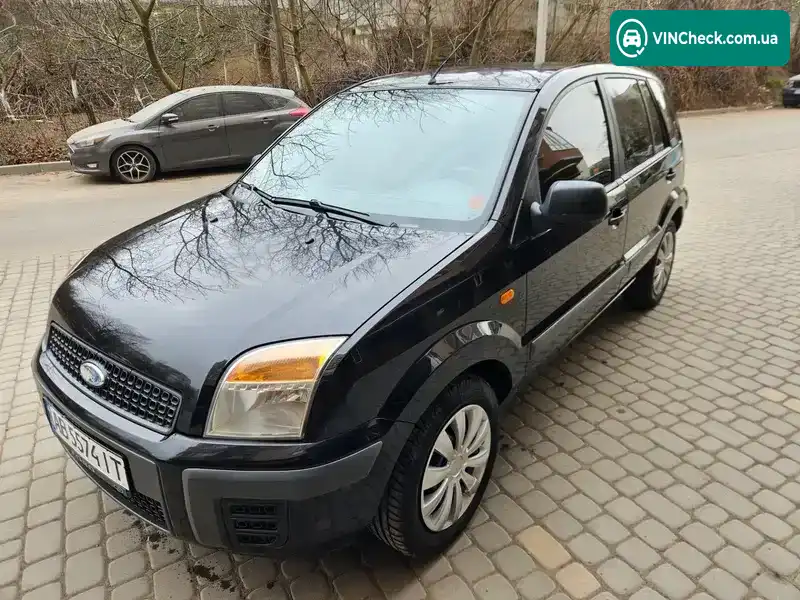 Ford Fusion 2010, фото з оголошення 2 з 21, VIN WF0UXXGAJUAJ43167