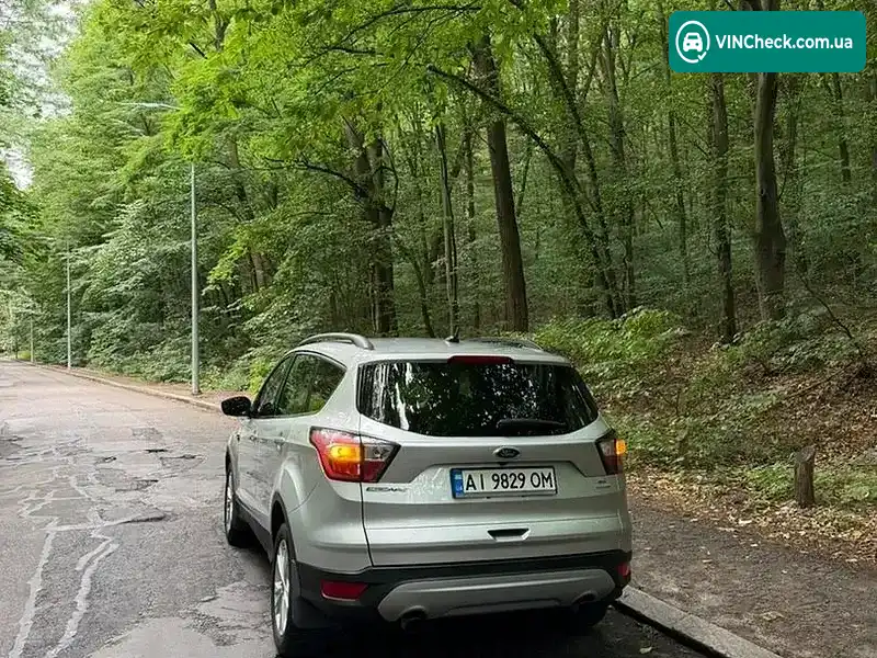 Ford Escape 2017, фото з оголошення 2 з 12, VIN 1FMCU0GD7HUD51028