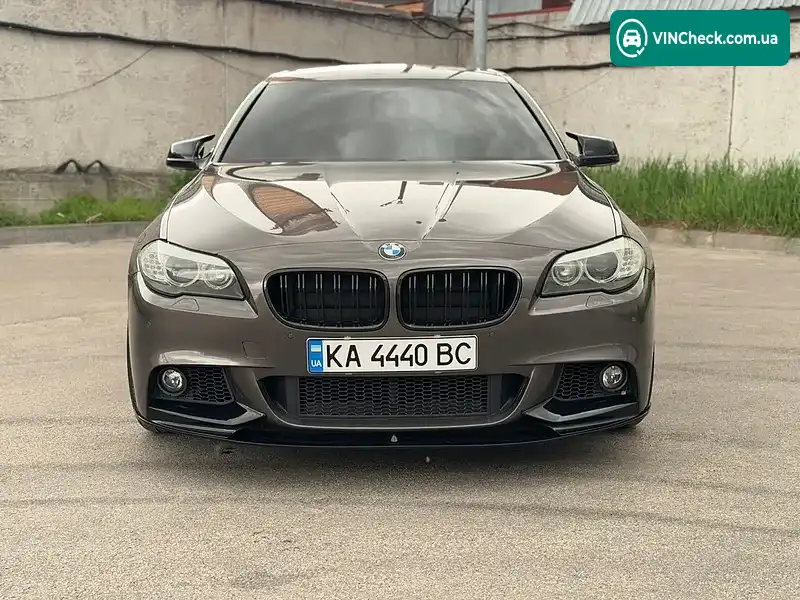 BMW 5 Series 2011, фото з оголошення 2 з 20, VIN WBAFW31040C560740