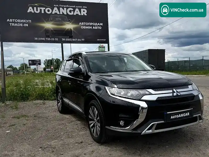 Mitsubishi Outlander 2018, фото з оголошення 2 з 20, VIN JMBXTGF3WKJ000177