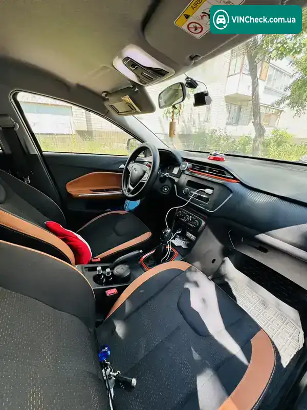 Chery Tiggo 2 2019, фото з оголошення 2 з 3, VIN LVVDB11B7KE021330