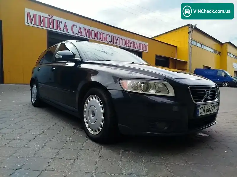 Volvo V50 2010, фото з оголошення 1 з 19, VIN YV1MW76F2A2570826