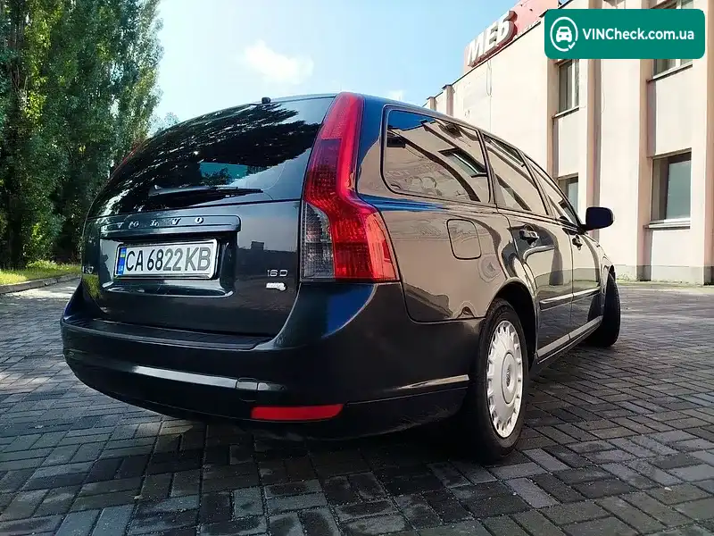 Volvo V50 2010, фото з оголошення 2 з 19, VIN YV1MW76F2A2570826