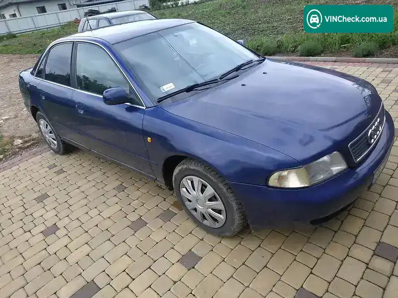 Audi A4 1998, фото з оголошення 2 з 15, VIN WAUZZZ8DZWA170119