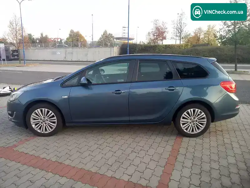 Opel Astra 2013, фото з оголошення 2 з 11, VIN W0LPD8EHXE8015337