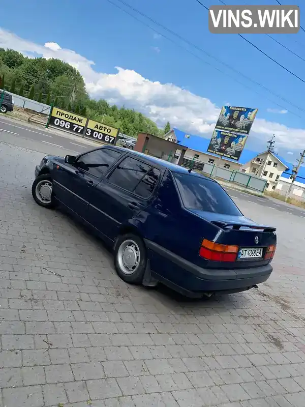 Volkswagen Vento 1994, фото з оголошення 2 з 21, VIN WVWZZZ1HZRW533082