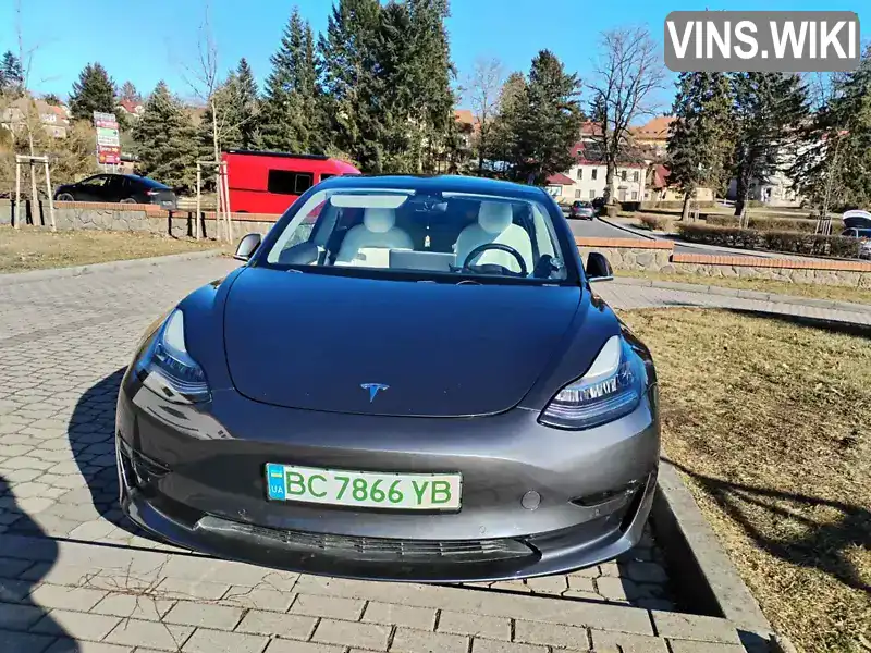 Tesla Model 3 2019, фото з оголошення 2 з 21, VIN 5YJ3E1EB3KF450731