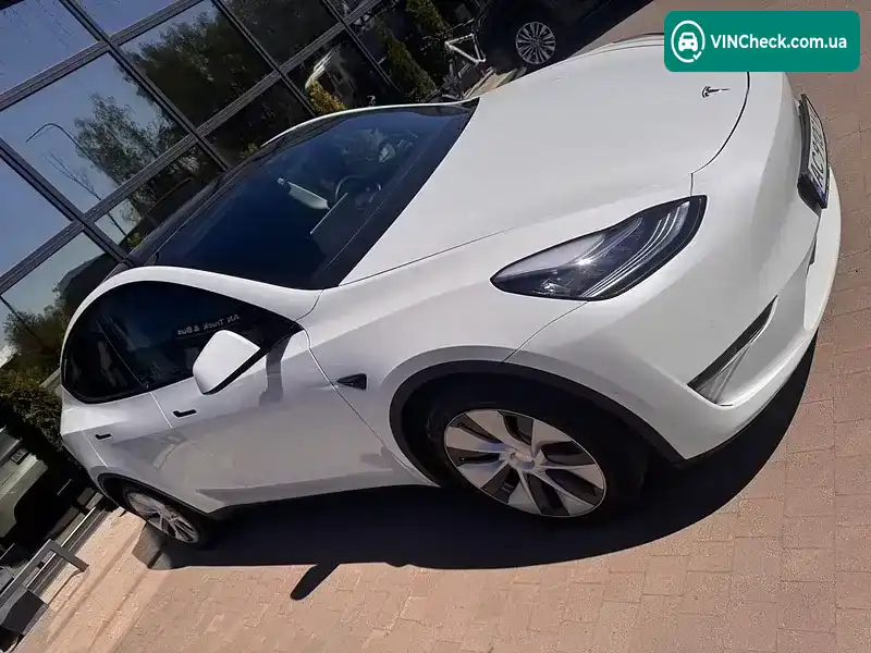 Tesla Model Y 2021, фото з оголошення 2 з 20, VIN 5YJYGDEE6MF298085