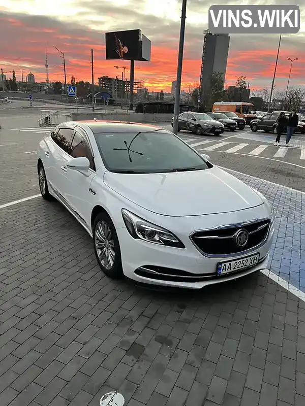 Buick LaCrosse 2018, фото з оголошення 2 з 20, VIN 1G4ZP5SZ2JU129889