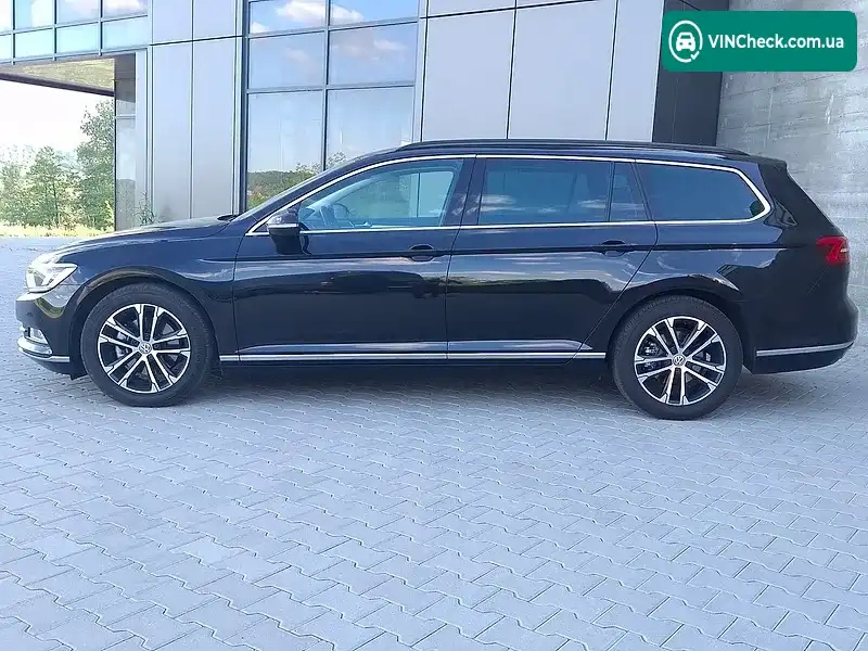 Volkswagen Passat 2018, фото з оголошення 2 з 20, VIN WVWZZZ3CZJE146114