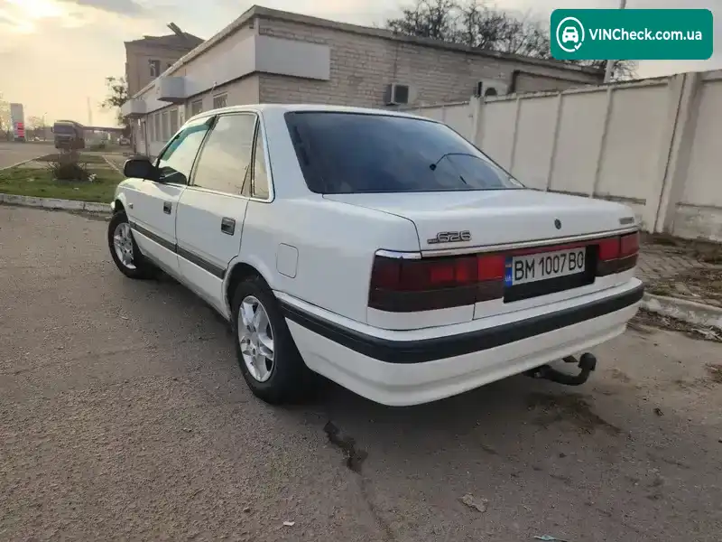 Mazda 626 1990, фото з оголошення 2 з 21, VIN JMZGD12D201333242