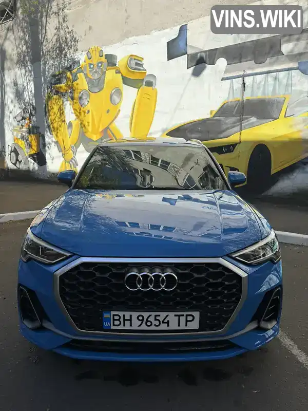 Audi Q3 2019, фото з оголошення 2 з 21, VIN WA1FECF34L1006133
