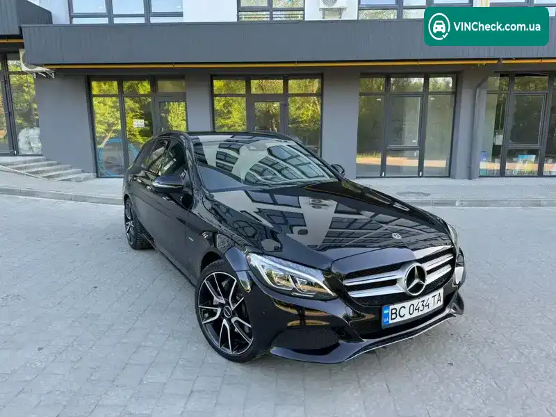 Mercedes-Benz C-Class 2016, фото з оголошення 2 з 21, VIN WDD2052471F445374