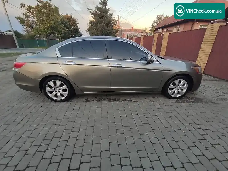 Honda Accord 2008, фото з оголошення 2 з 15, VIN JHMCP26758C421908