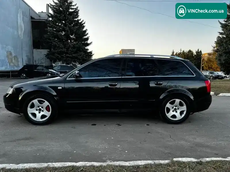 Audi A4 2004, фото з оголошення 2 з 14, VIN WAUZZZ8E14A194343