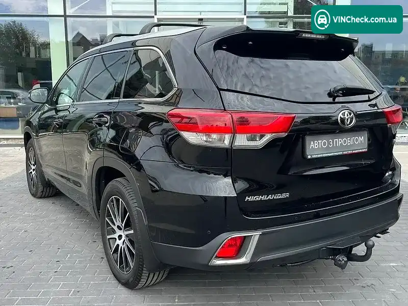 Toyota Highlander 2019, фото з оголошення 2 з 10, VIN 5TDDZRFH40S963442