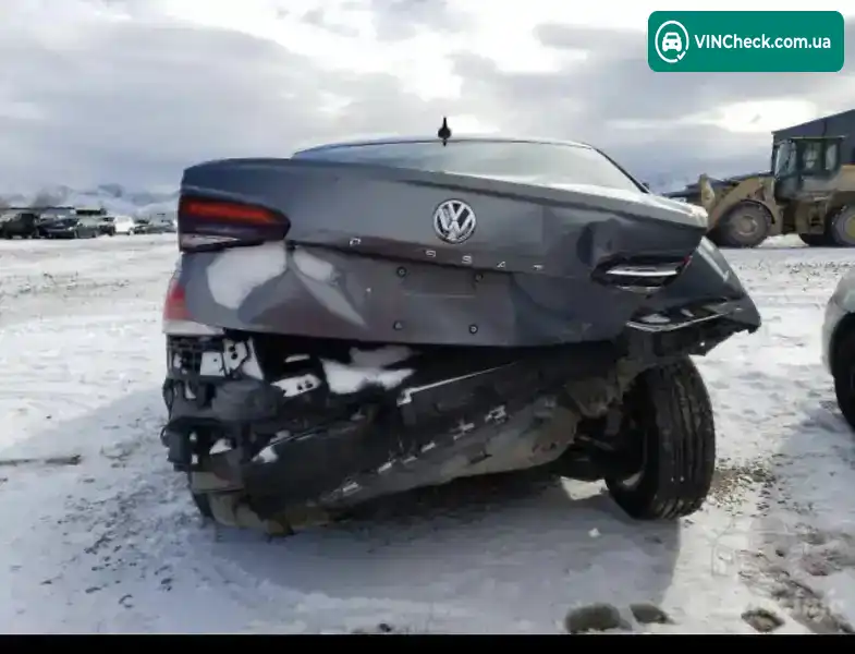 Volkswagen Passat 2020, фото з оголошення 2 з 15, VIN 1VWSA7A35LC015567