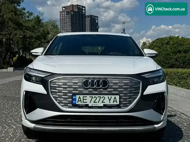 Audi Q4 e-tron 2023, фото з оголошення 1 з 15, VIN LFVVB9G35P5233673