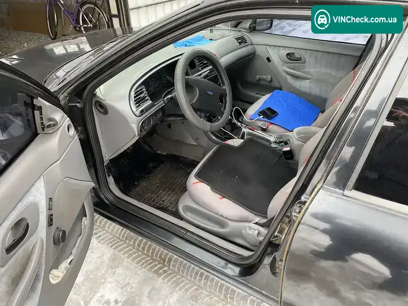 Ford Mondeo 1993, фото з оголошення 2 з 18, VIN VF0AXXGBBAPE40783