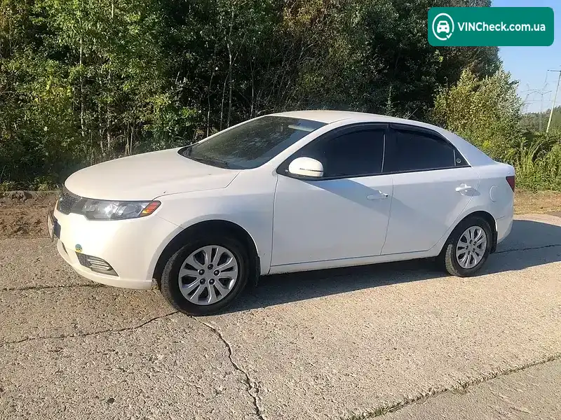 Kia Forte 2012, фото з оголошення 2 з 10, VIN KNAFU4A25C5632941