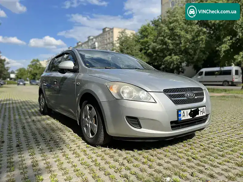 Kia Ceed 2008, фото з оголошення 2 з 14, VIN Y6LFF24428L006296