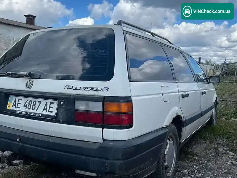 Volkswagen Passat 1990, фото з оголошення 2 з 4, VIN WVWZZZ31ZME091125