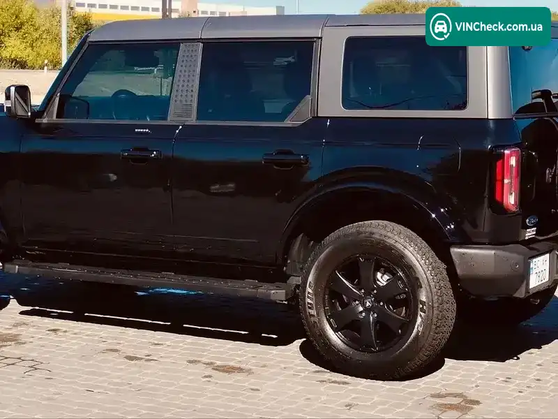 Ford Bronco 2023, фото з оголошення 2 з 20, VIN 1FMDE5BH8PLB87446