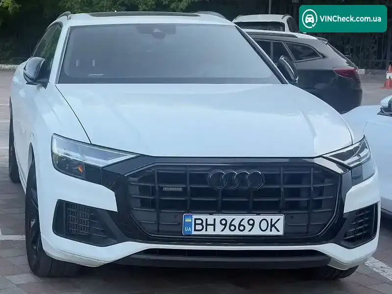 Audi Q8 2018, фото з оголошення 1 з 11, VIN WA1AVAF17KD015015