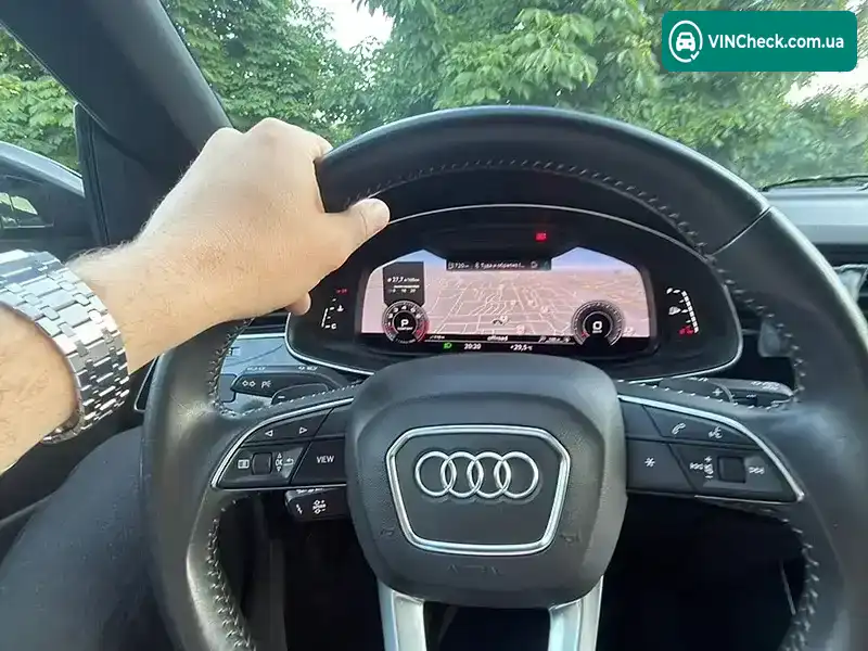 Audi Q8 2018, фото з оголошення 2 з 11, VIN WA1AVAF17KD015015