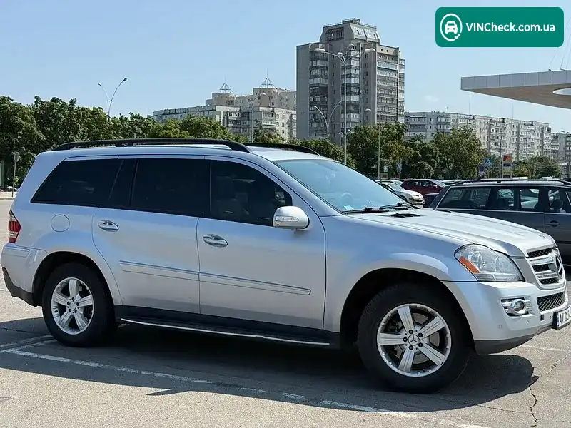 Mercedes-Benz GL-Class 2007, фото з оголошення 2 з 20, VIN 4JGBF71EX7A233684