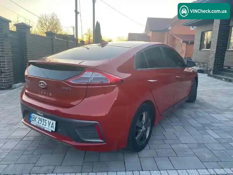 Hyundai Ioniq 2017, фото з оголошення 2 з 16, VIN KMHC851HFHU007093