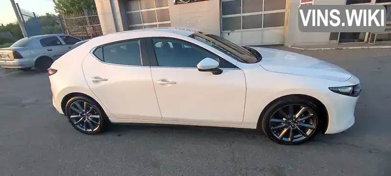 Mazda 3 2020, фото з оголошення 1 з 16, VIN JM1BPALM7L1164076