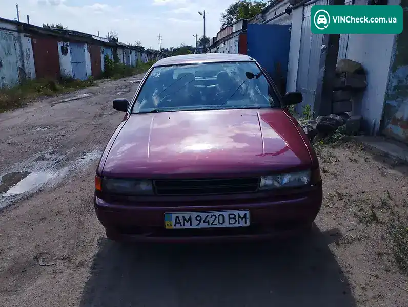 Mitsubishi Lancer 1992, фото з оголошення 2 з 10, VIN JMBLNC62ANU505597