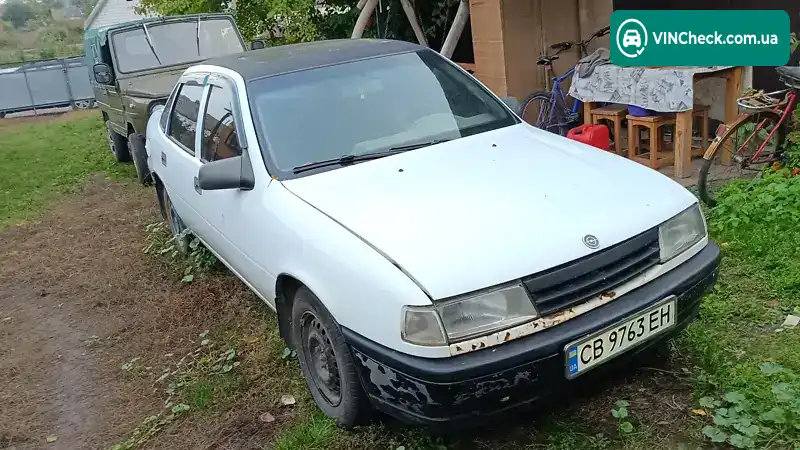 Opel Vectra 1989, фото з оголошення 1 з 4, VIN W0L000087K5140043
